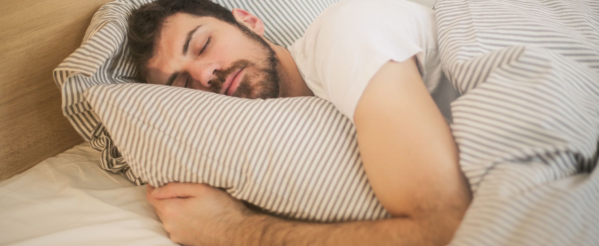 Hvordan en fast søvnrytme ændrer din beslutningskraft?