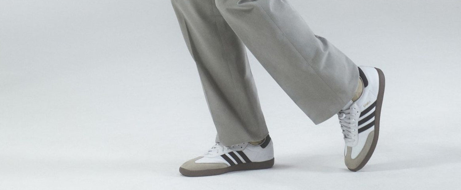 Hvordan du kombinerer jakkesæt med sneakers