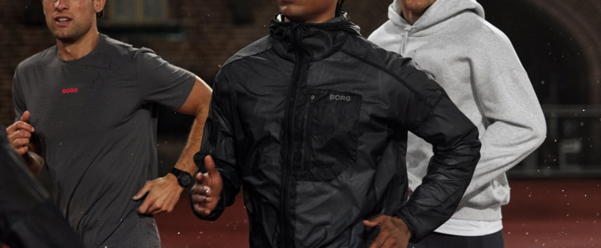 Hvordan finder du den rigtige sportstrøje til lag-på-lag?