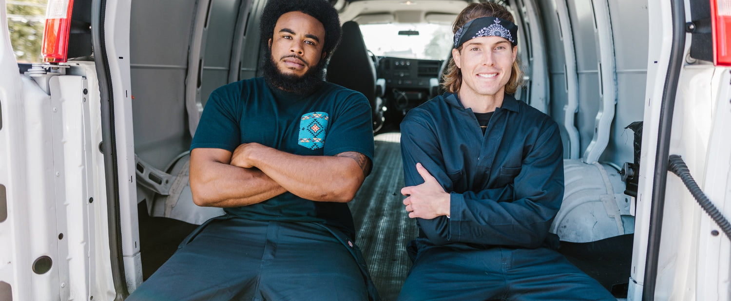 Hvordan du matcher forskellige nuancer af blå i din garderobe