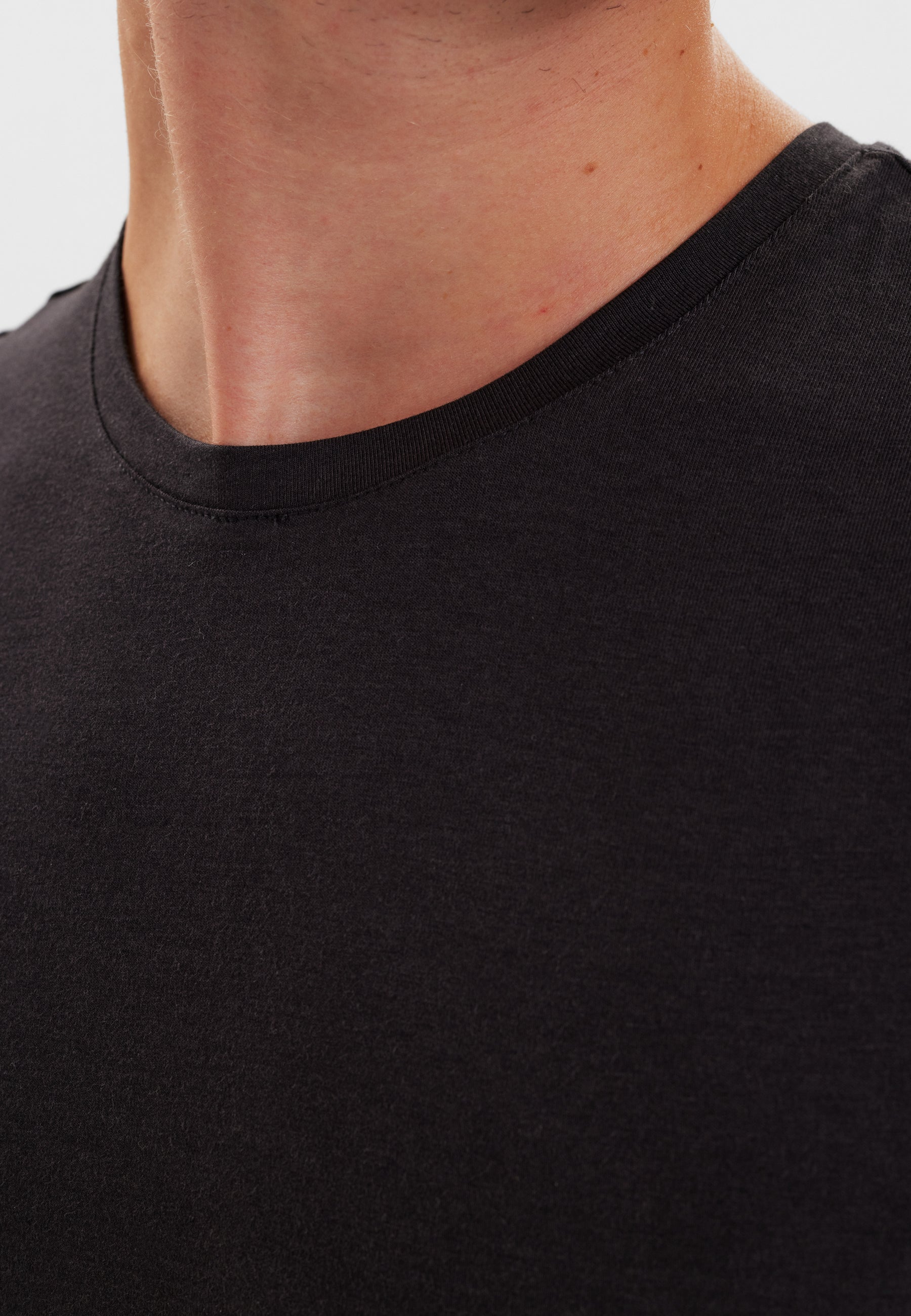 JBS 2-pack O-neck bamboo