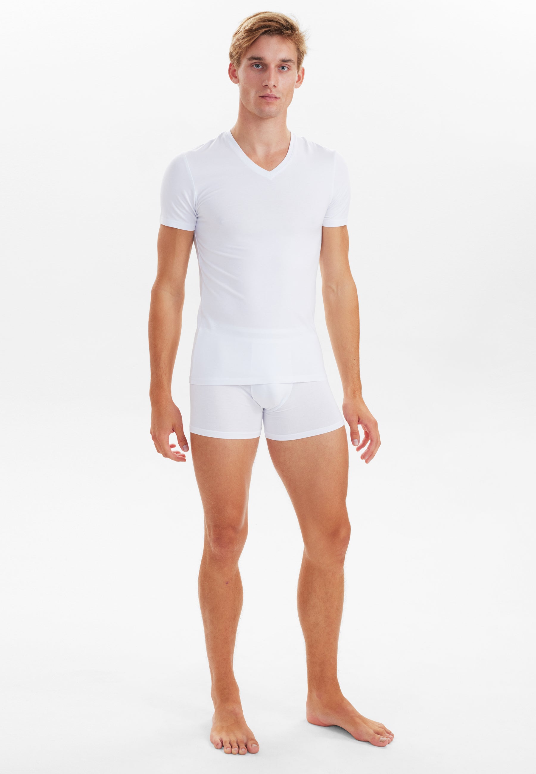 JBS 2-pack V-neck bamboo.