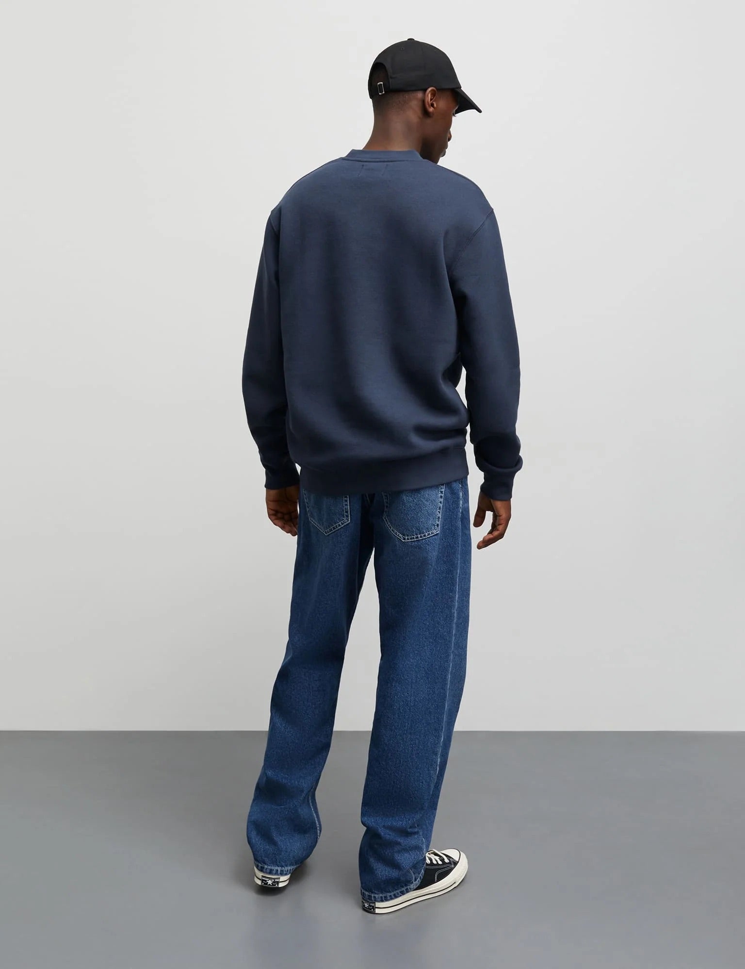 SWEATSHIRTS - Standard Crew Logo Sweat - - Hr Ravn