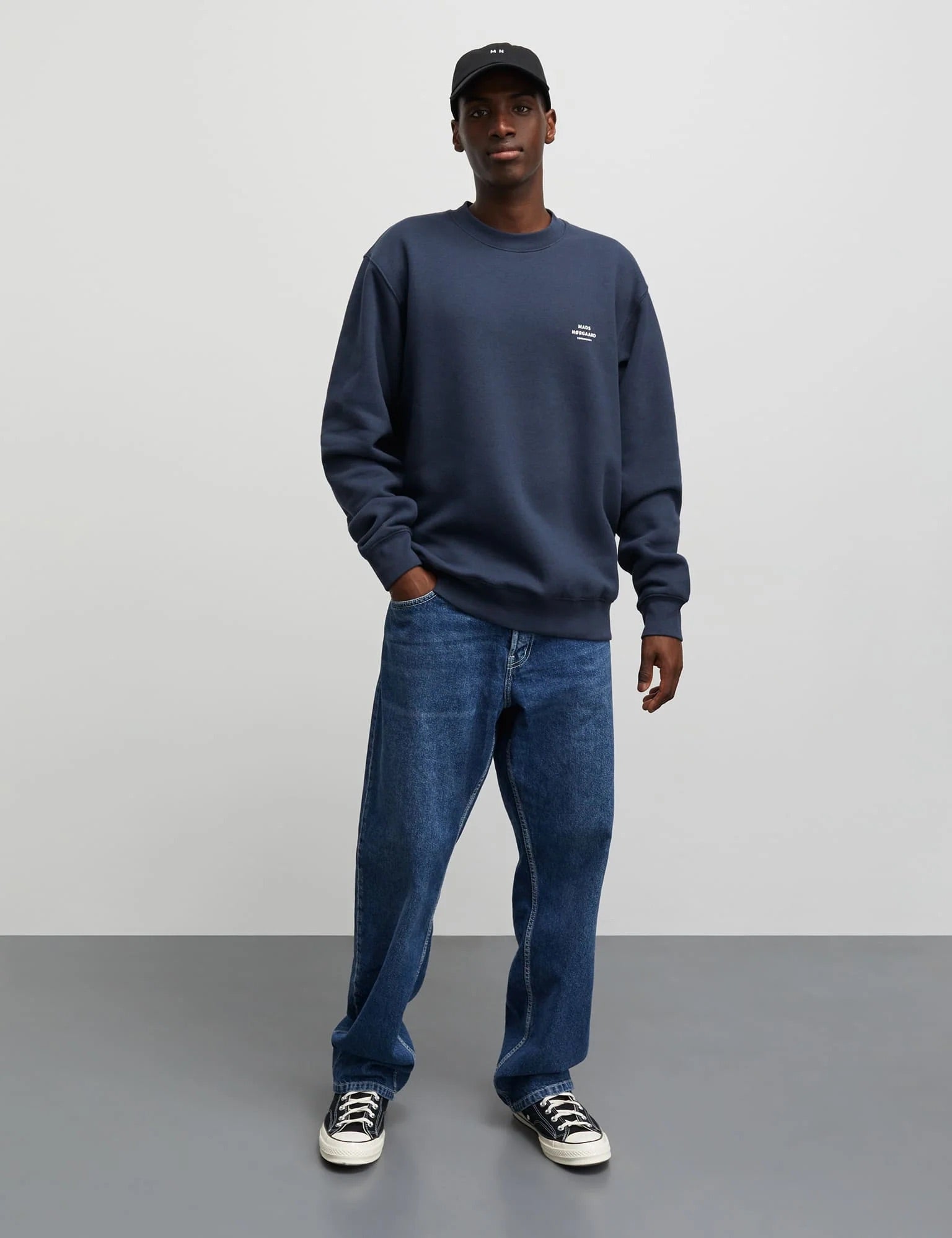 SWEATSHIRTS - Standard Crew Logo Sweat - - Hr Ravn