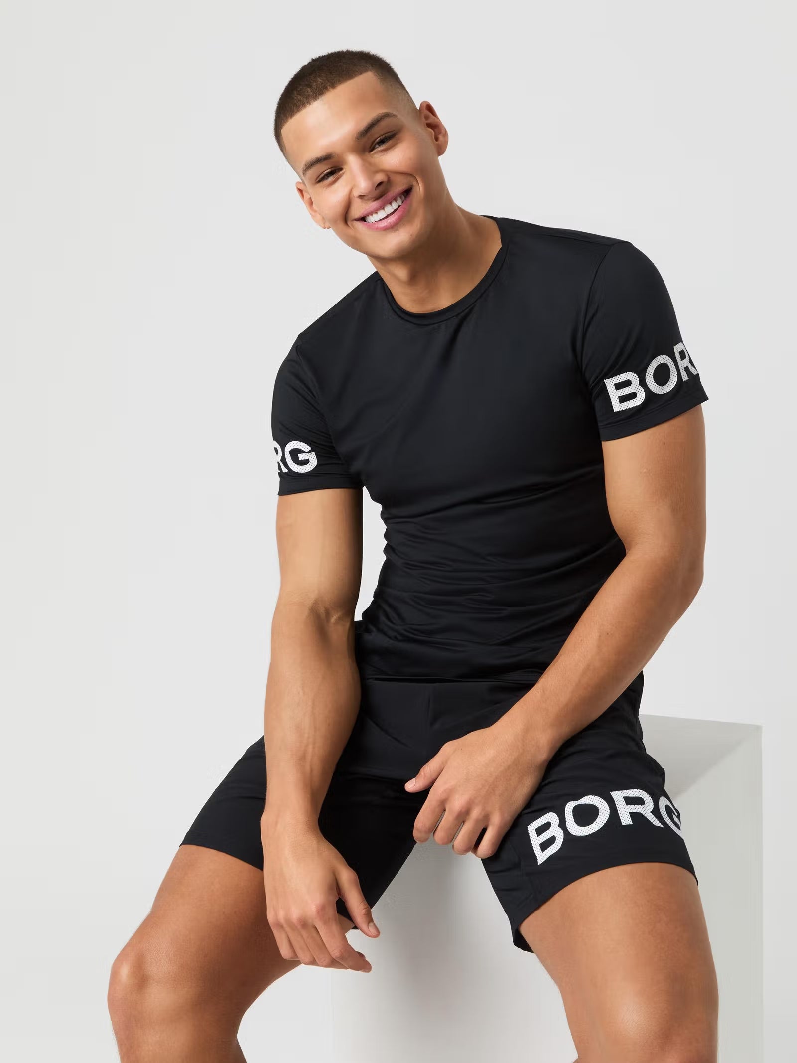 BORG T-SHIRT