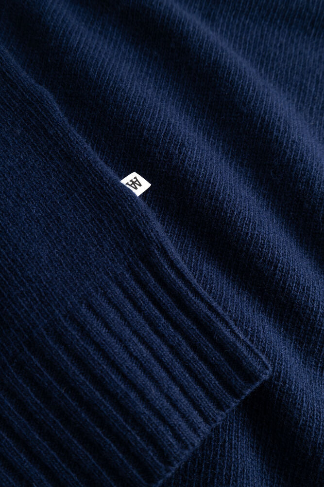 WWtal Crew Neck Knit