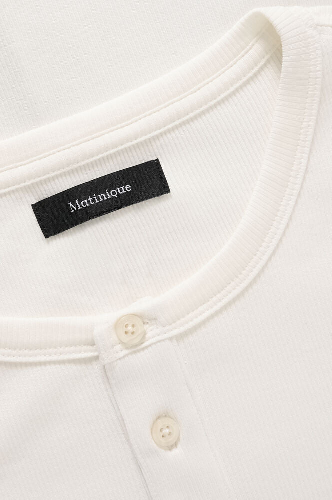 Mahenley LS Tee