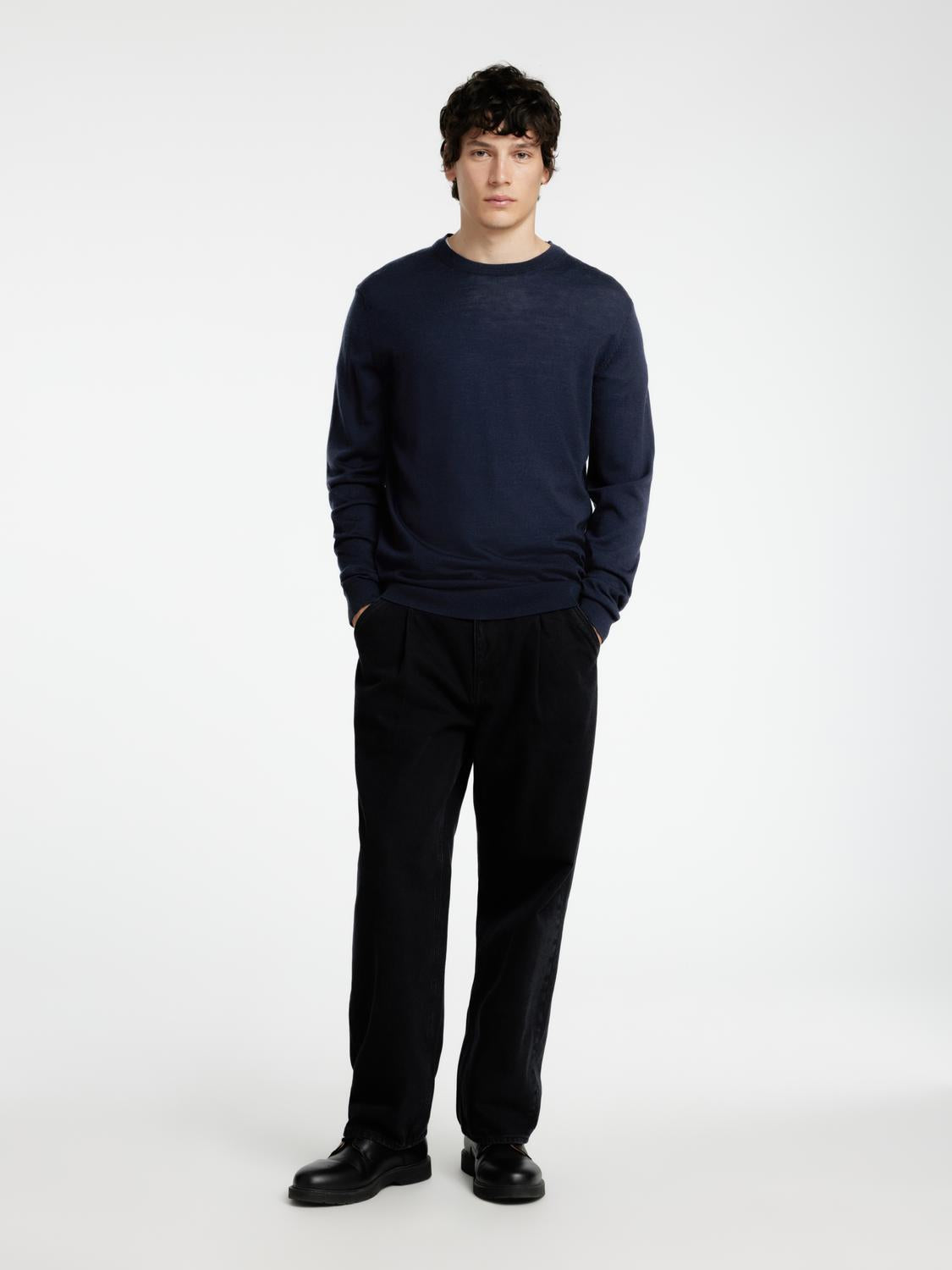 Slhtray Ls Knit Merino Crew Neck Noos