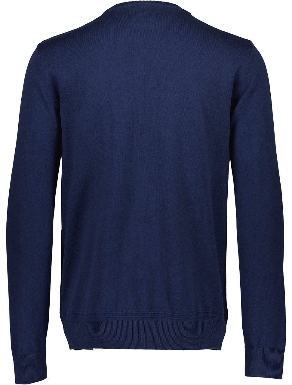 Structured o-neck knit