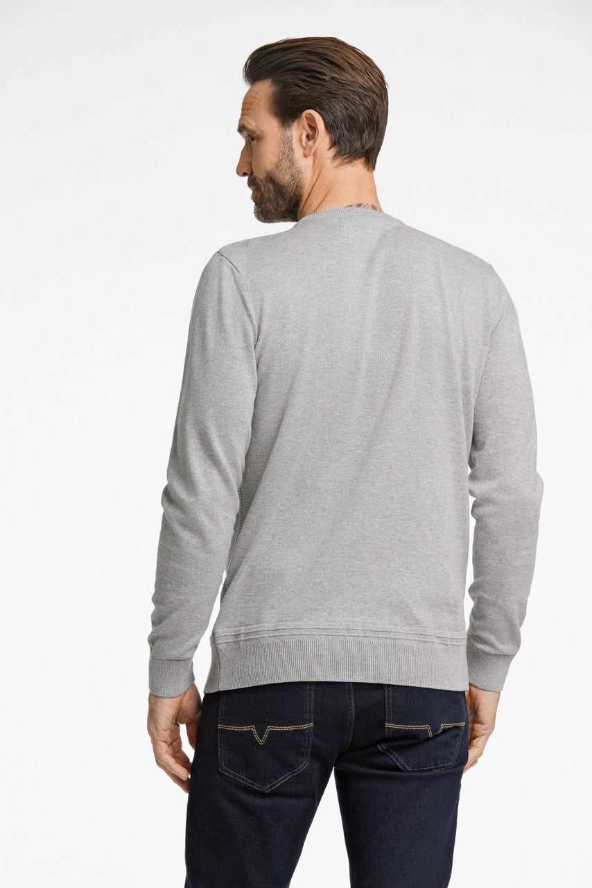 Structured o-neck knit