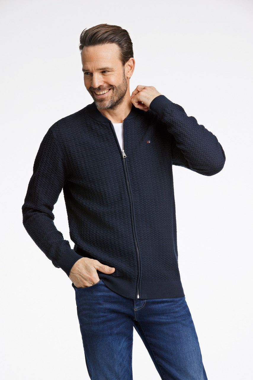 Structured cardigan knit