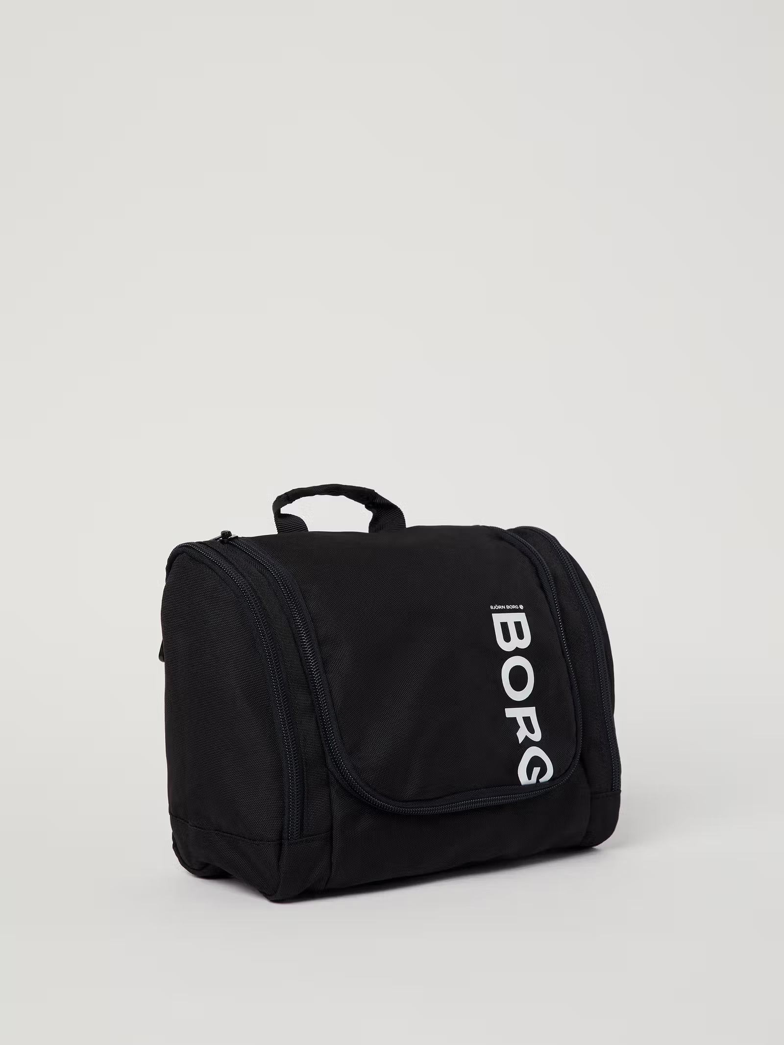 CORE WASH BAG HANGING