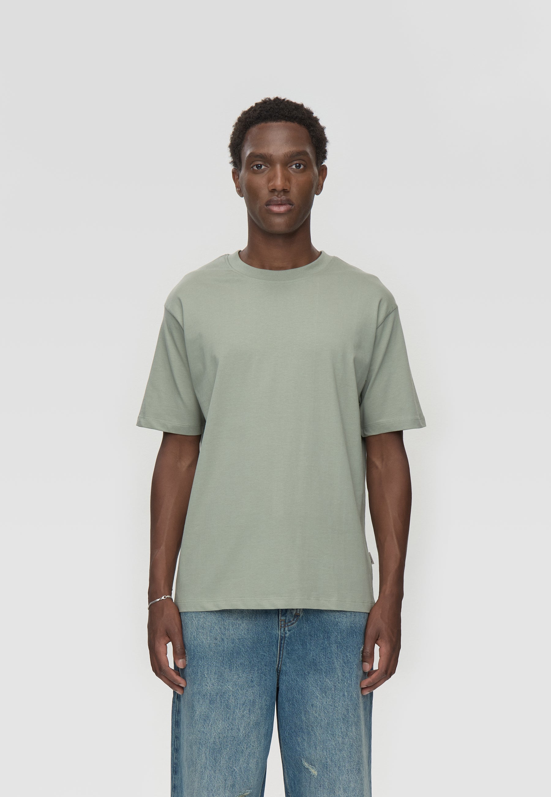 minimum male Aarhus kortærmet t-shirt G029 GOTS Short Sleeved T-shirt 5107 Chinois green
