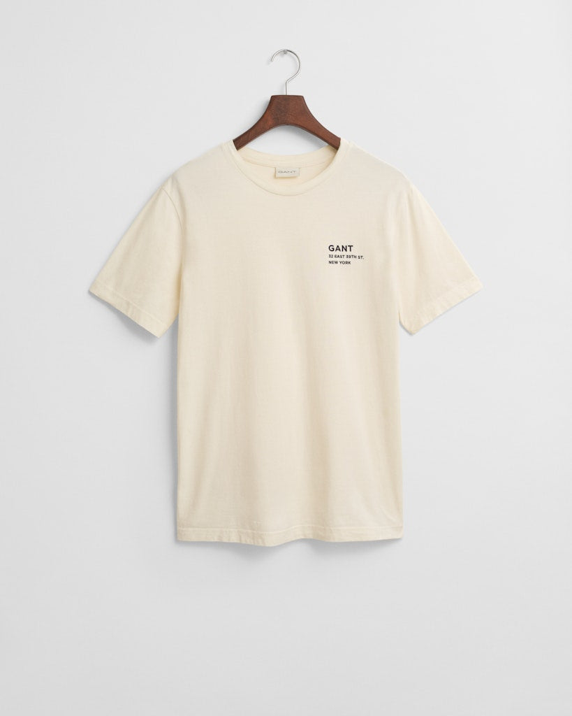 Ensfarvet T-shirt M/ Logo