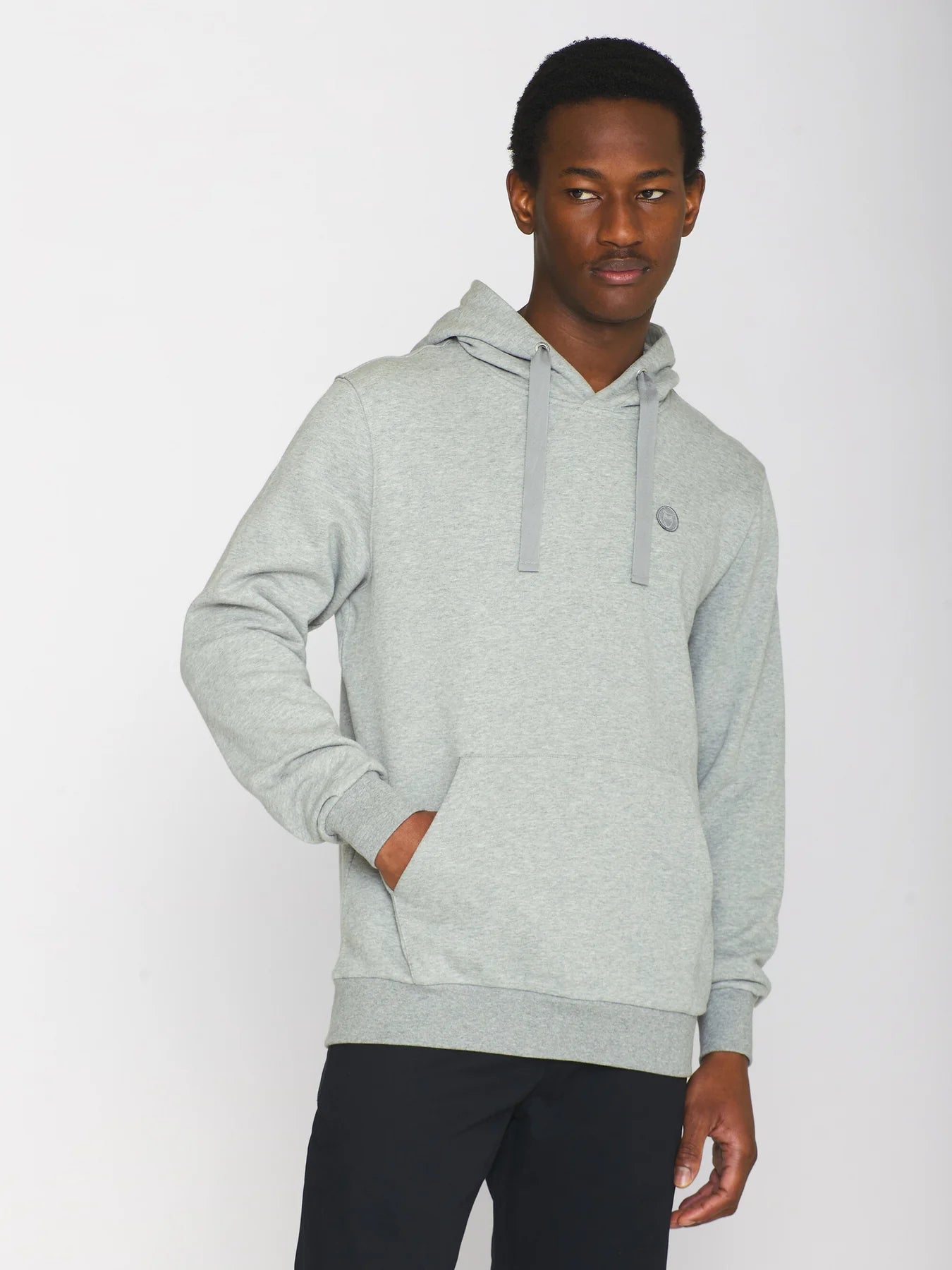 ARVID basic hood badge sweat - GOTS/Vegan