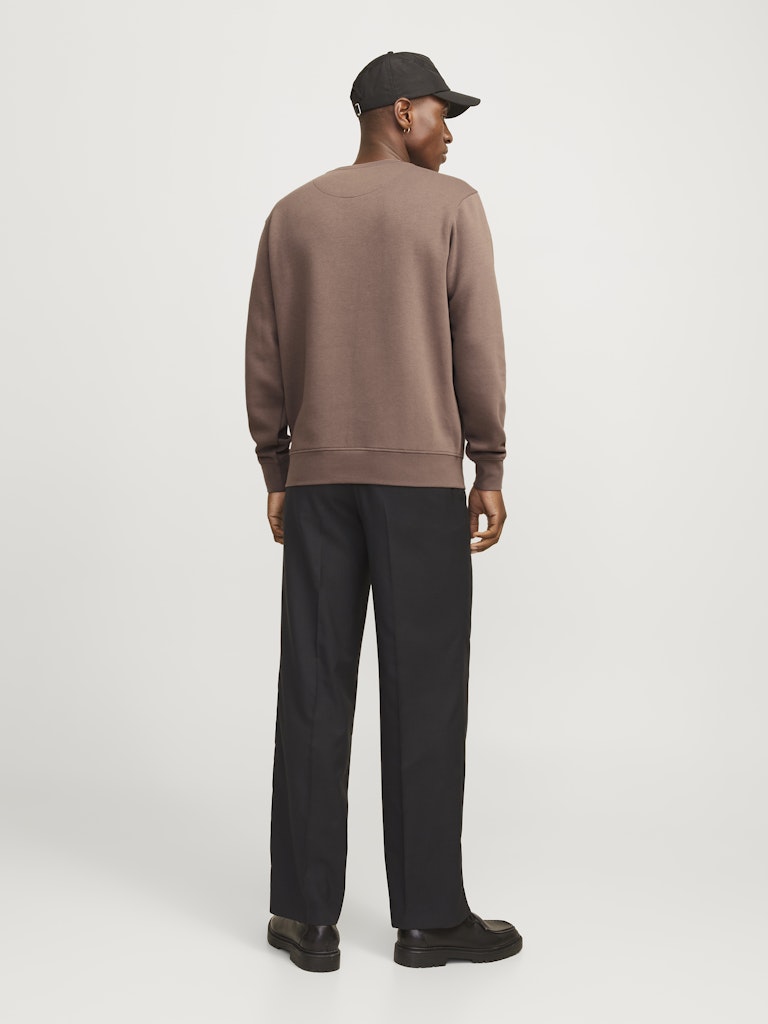 SWEATSHIRTS - Ensfarvet Sweatshirt Med Logo - - Hr Ravn