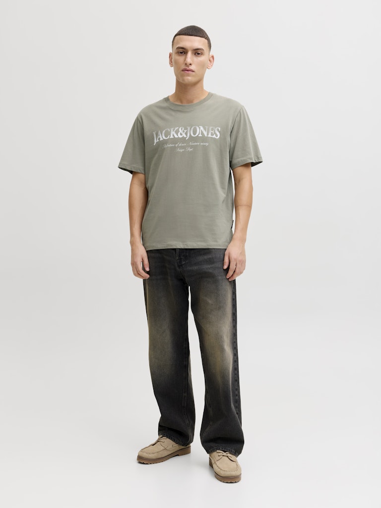JJDEVIN DAYTONA PRINT TEE SS CREW LN