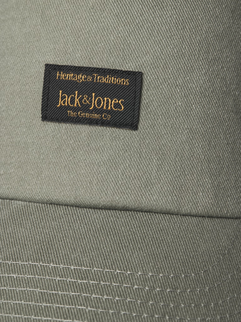 Jacframe Attitude Cap