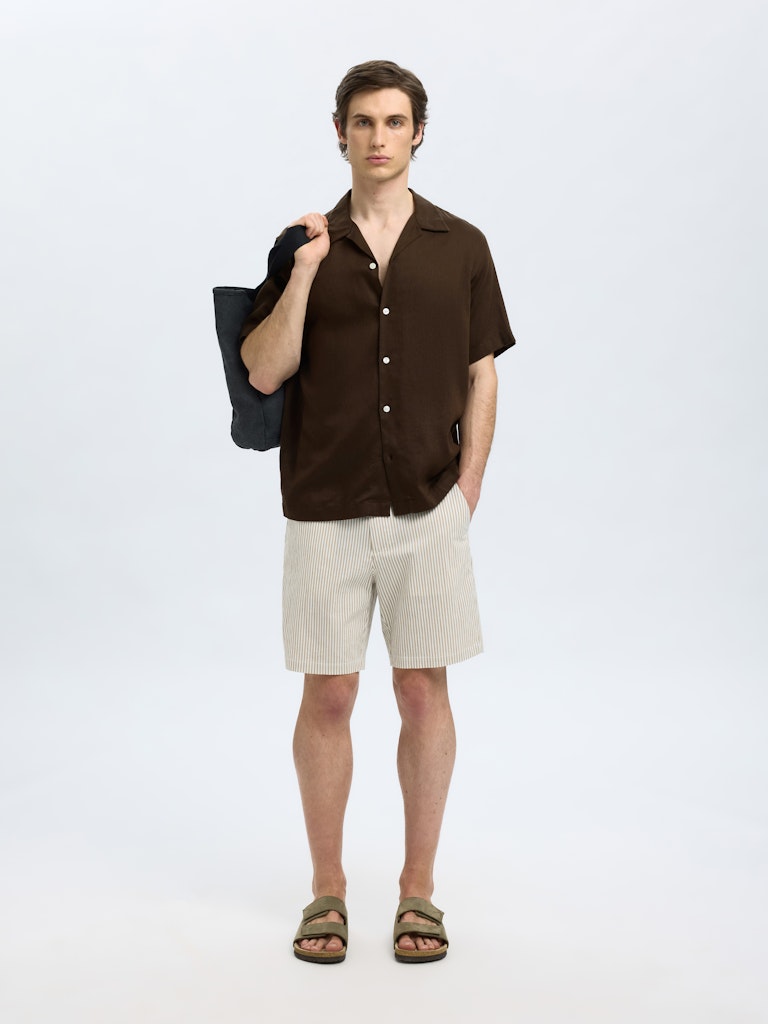 KORTE SKJORTER - Slhregnoa Mix Shirt SS Resort - - Hr Ravn