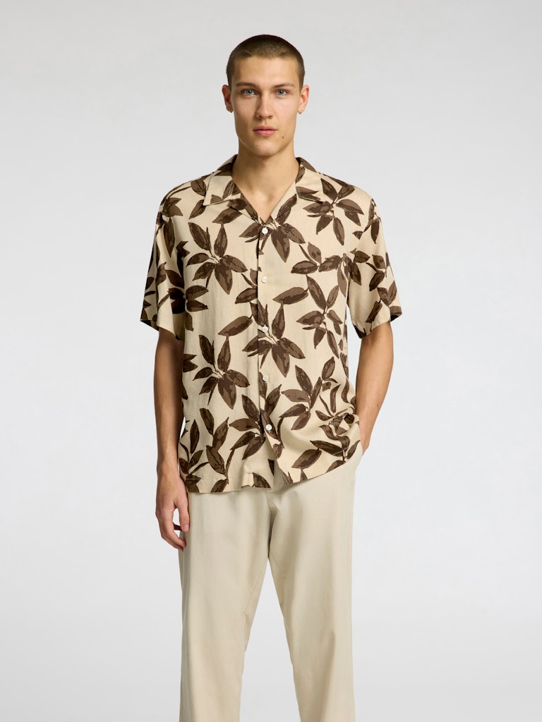 KORTE SKJORTER - Slhregnoa Mix Shirt SS Resort - - Hr Ravn