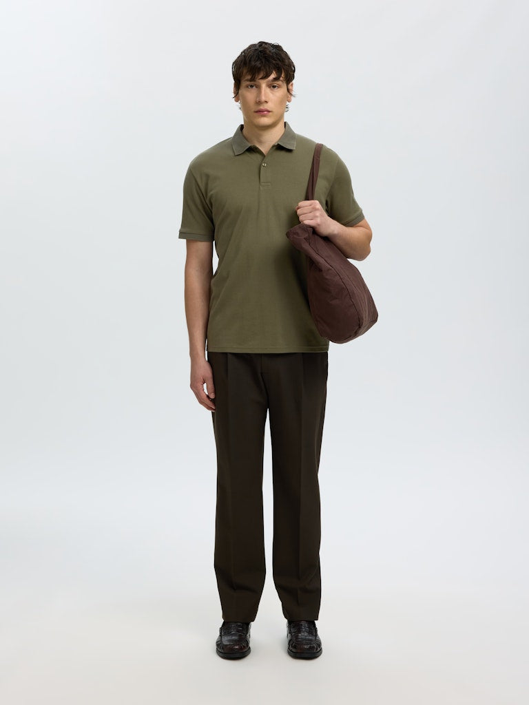 Slim fit knappepolo med SS-logo