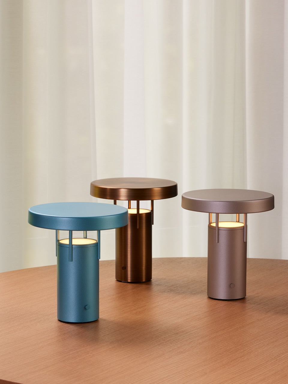 BringMe Transportabel Lampe Mini Metallisk sand