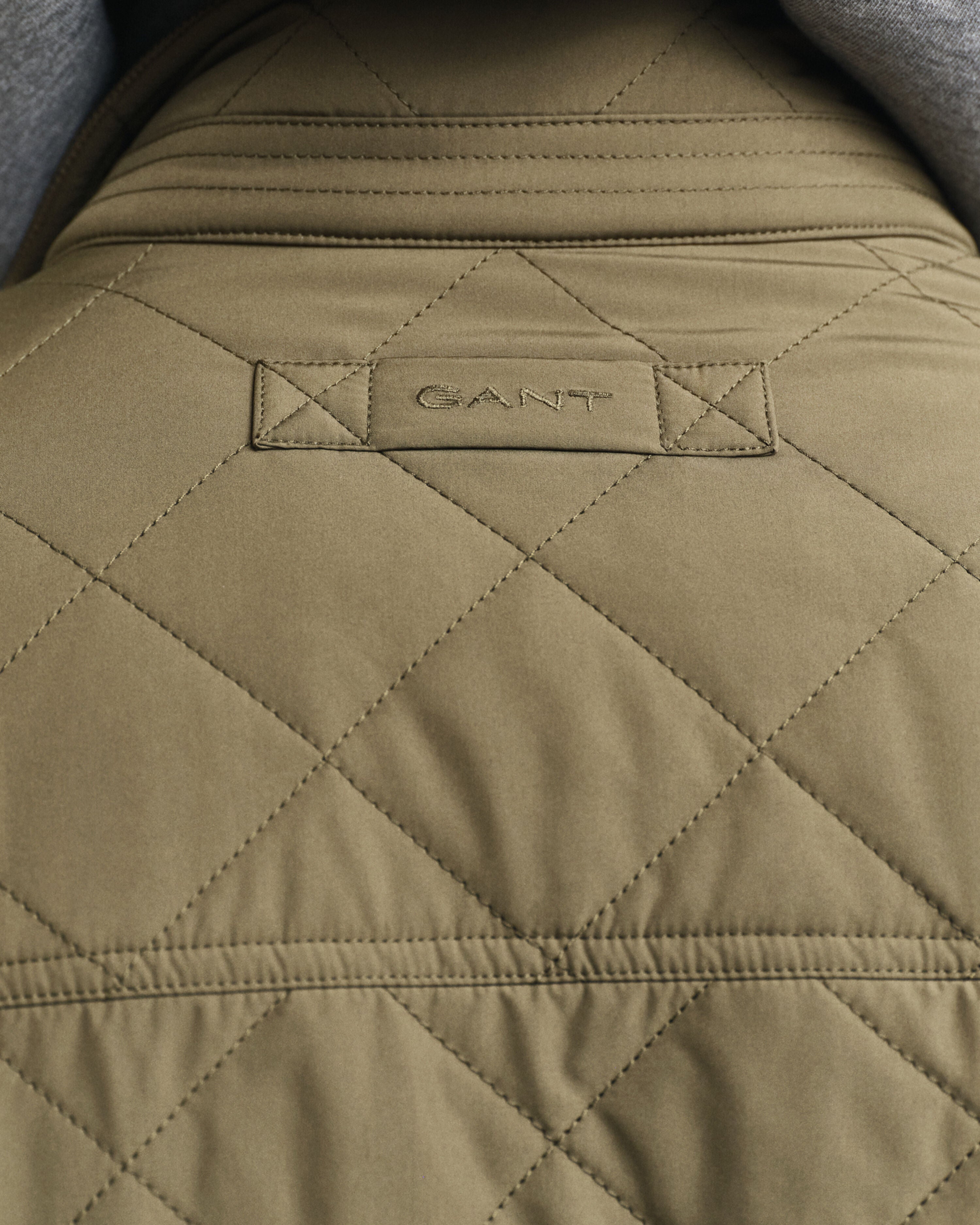 QUILTED WINDCHEATER VEST