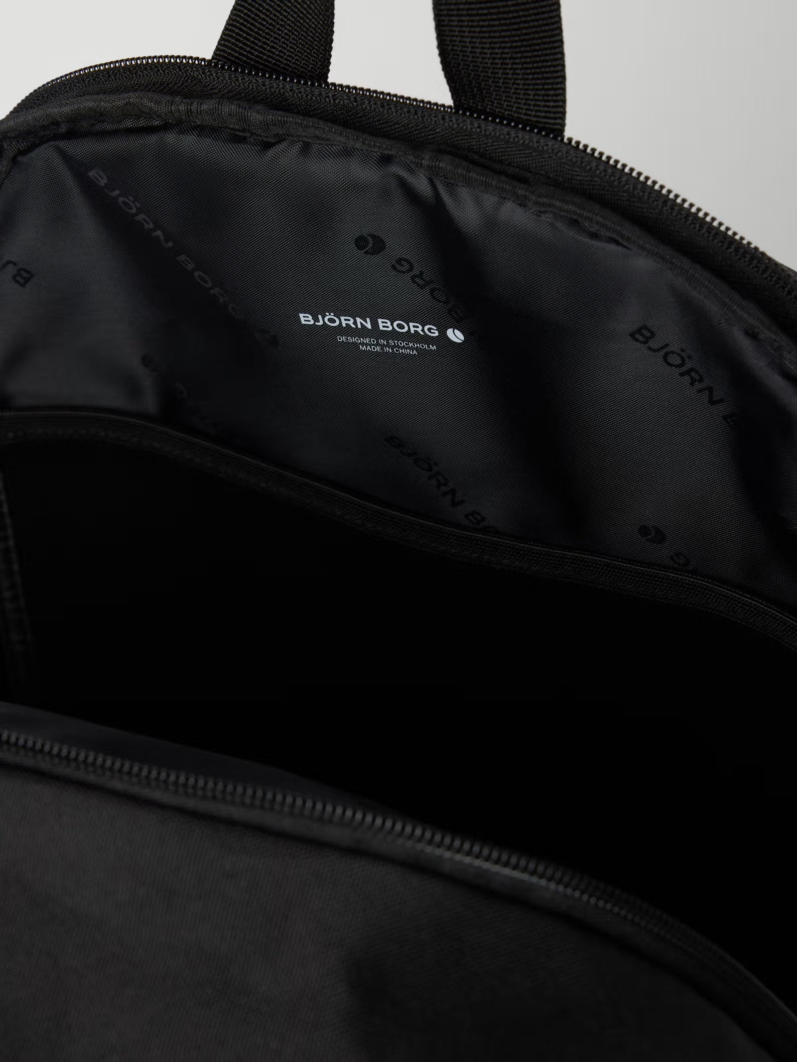 CORE ICONIC BACKPACK