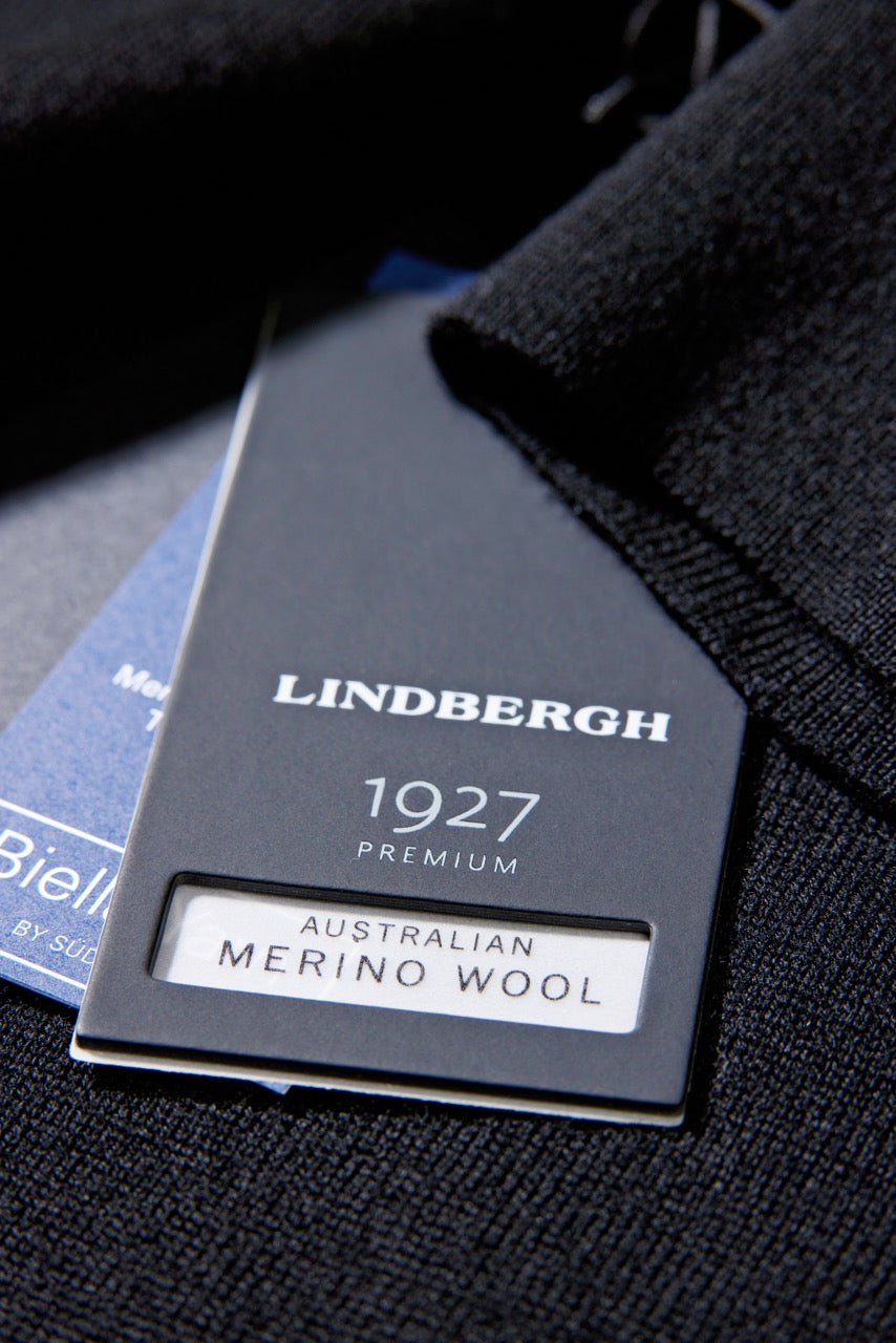 STRIK - 100 % merino crew neck knit -  - Hr Ravn