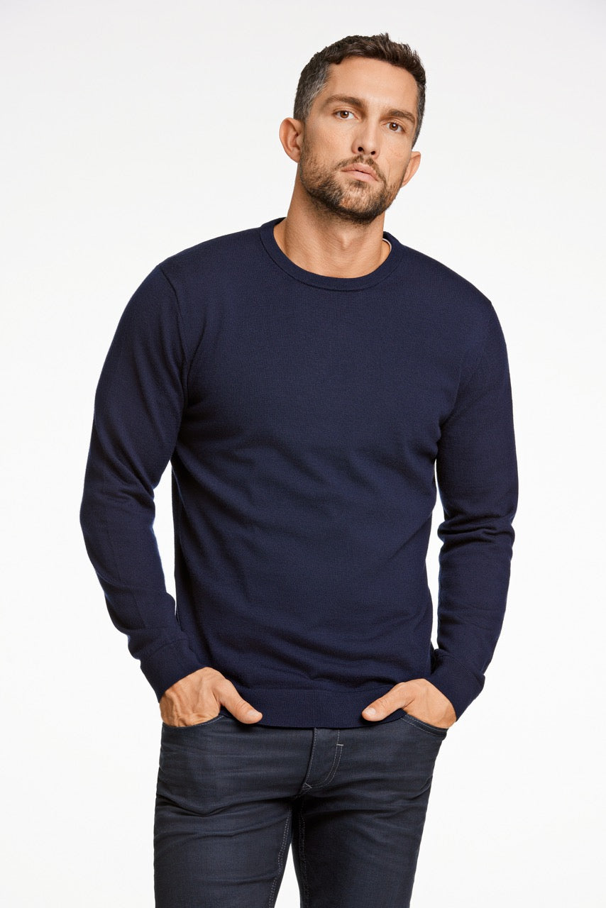 STRIK - 100 % merino crew neck knit -  - Hr Ravn