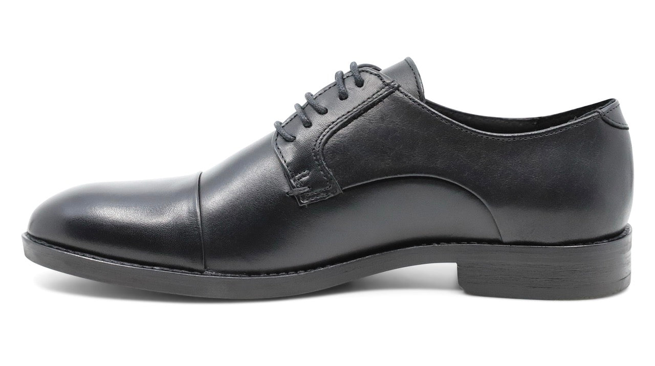 Classic leather shoe