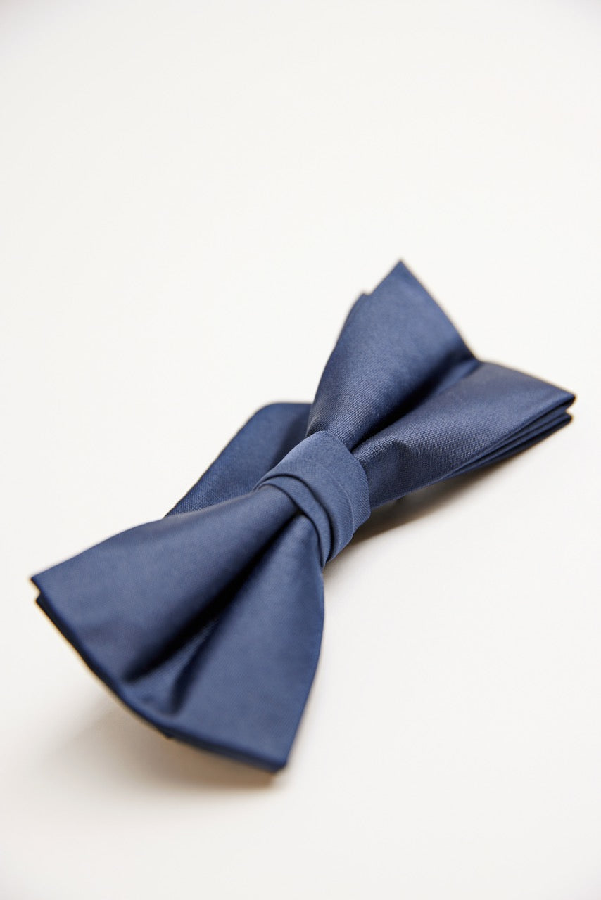 BUTTERFLY - Polyester bow tie -  - Hr Ravn