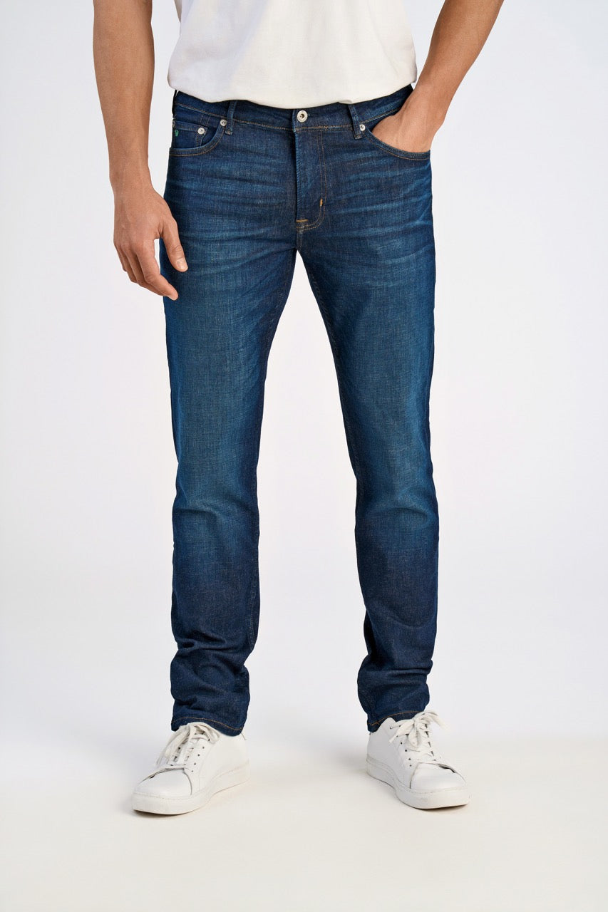 Dark wash tapered jeans