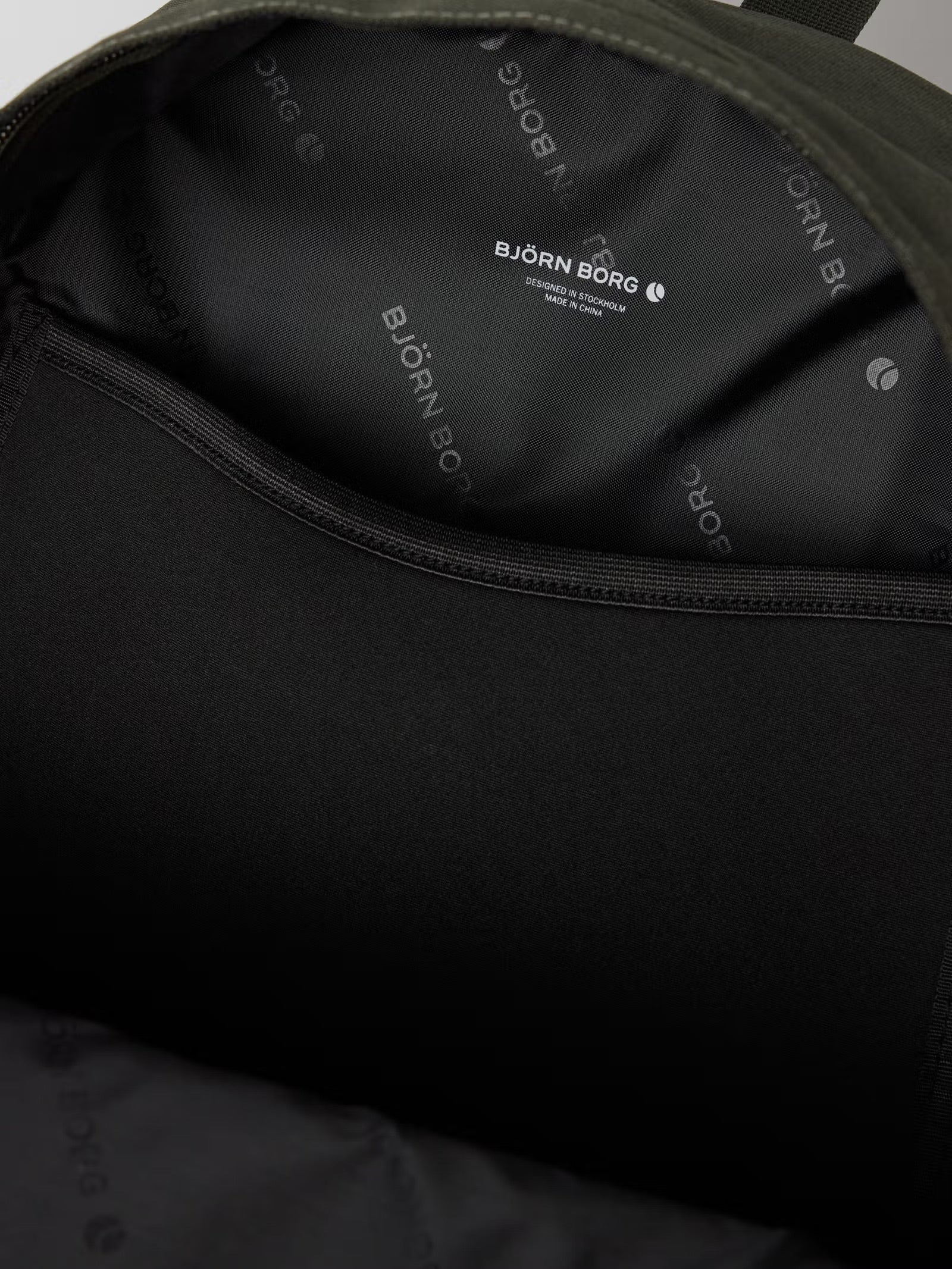 CORE STREET BACKPACK