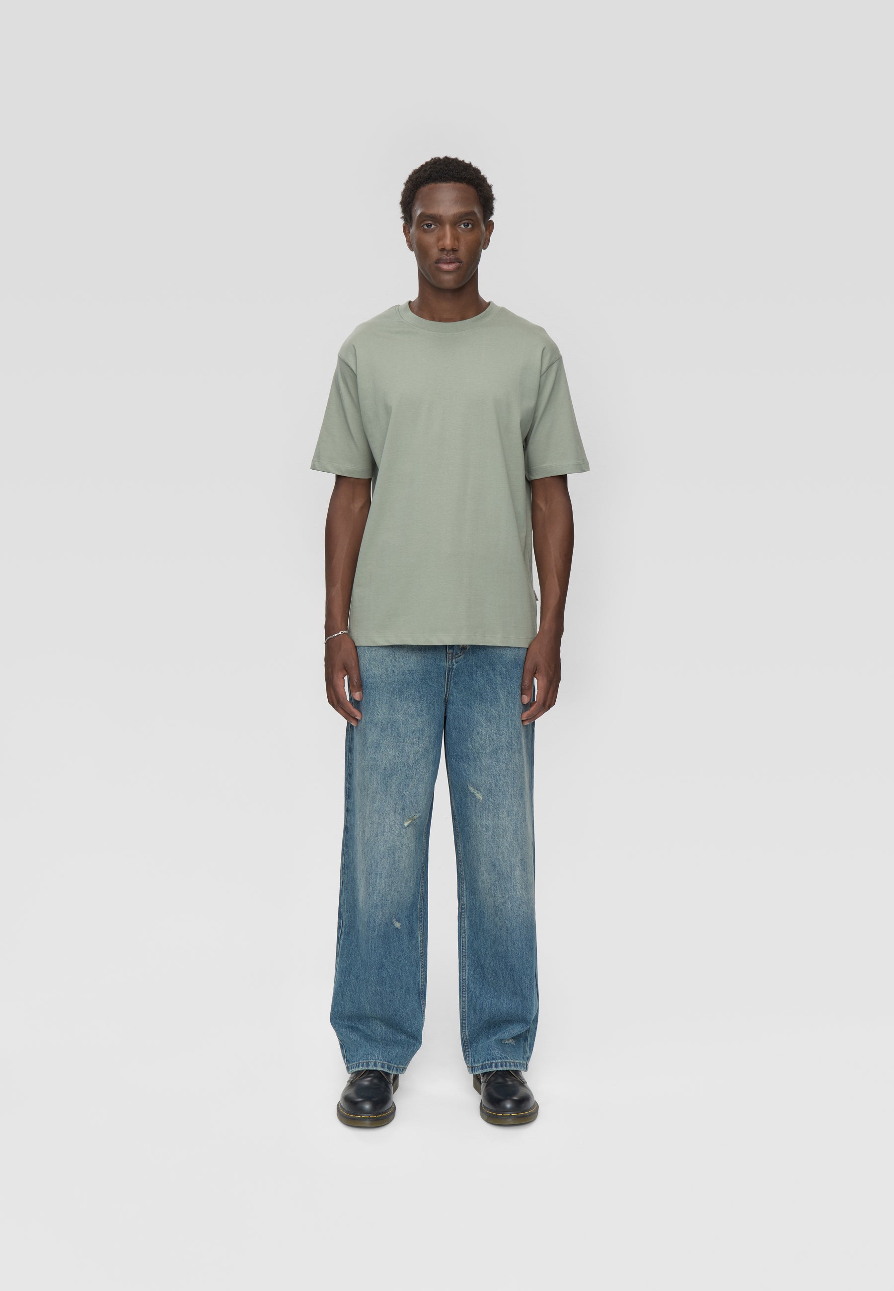 minimum male Aarhus kortærmet t-shirt G029 GOTS Short Sleeved T-shirt 5107 Chinois green