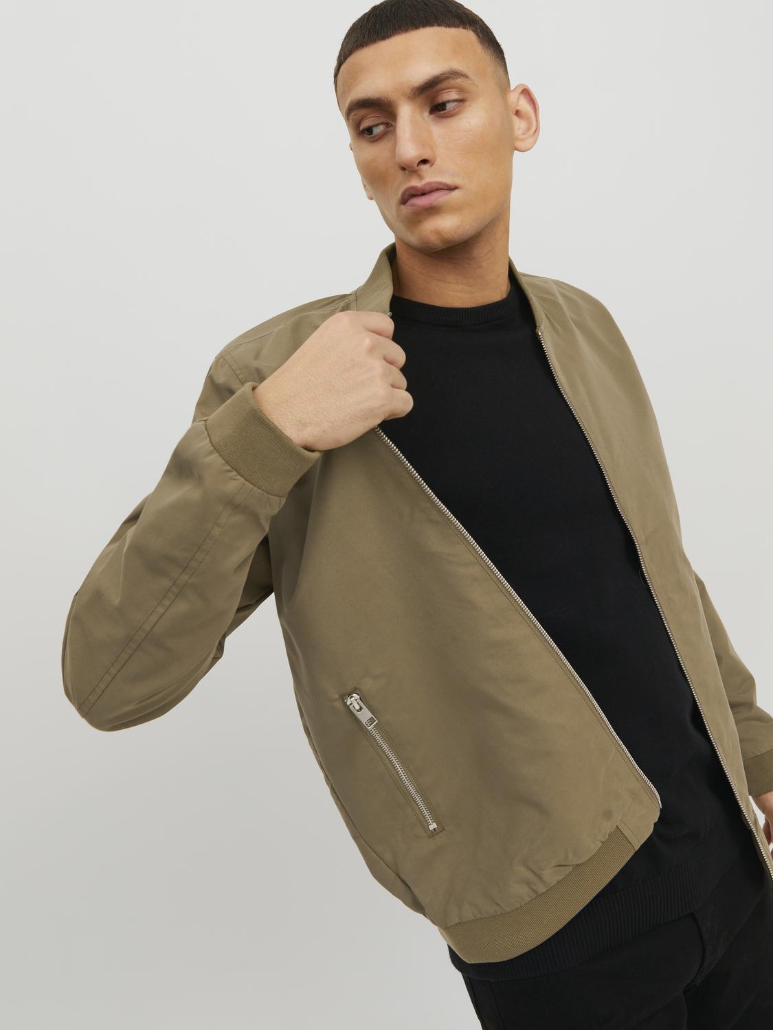 Jjerush Bomber Noos
