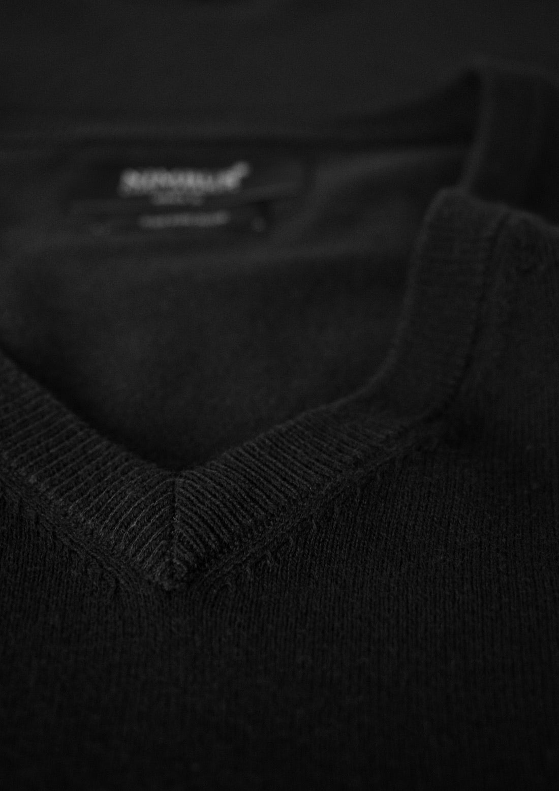 Brighton V-Neck Men