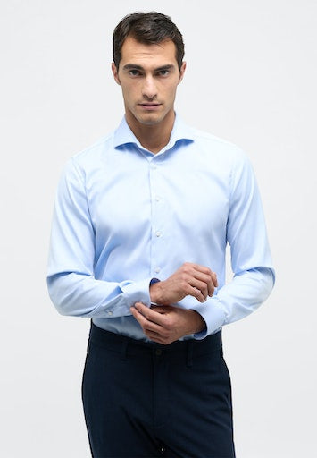 LANGE SKJORTER - Eterna Ensfarvet Modern Fit -  - Hr Ravn