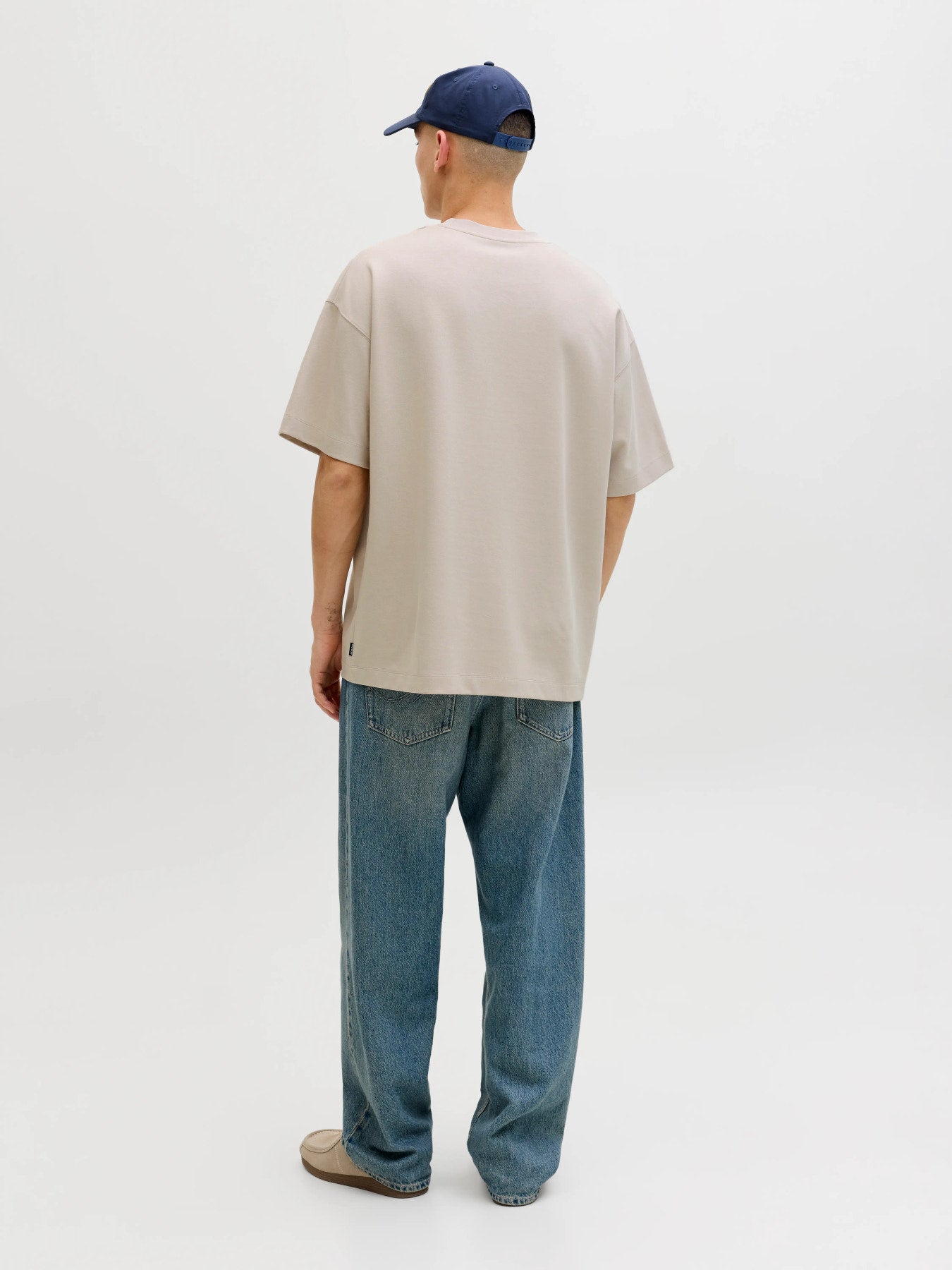 T-SHIRTS - JJEBARRON TEE SS O-NECK NOOS -  - Hr Ravn