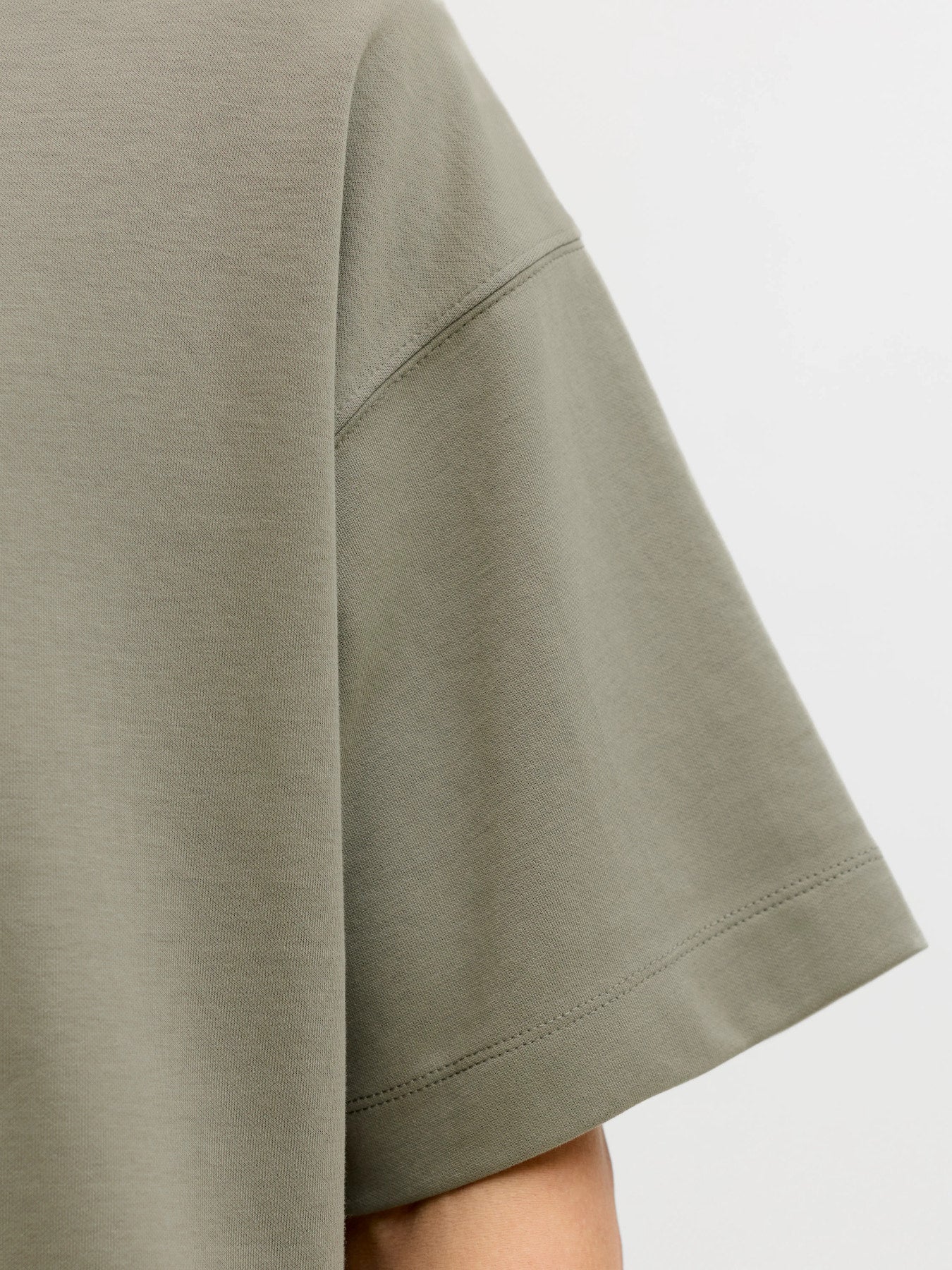 T-SHIRTS - JJEBARRON TEE SS O-NECK NOOS -  - Hr Ravn