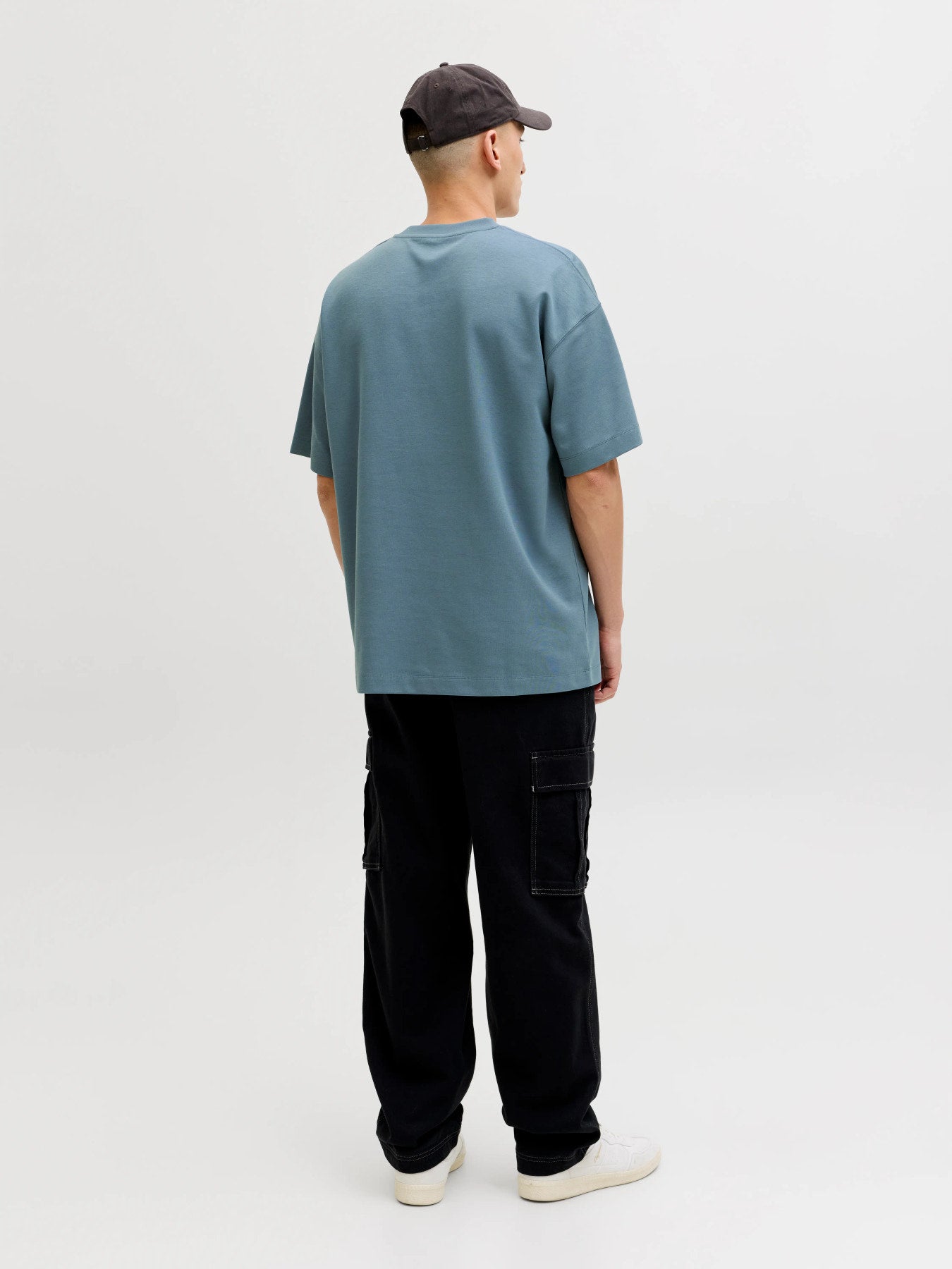 T-SHIRTS - JJEBARRON TEE SS O-NECK NOOS -  - Hr Ravn