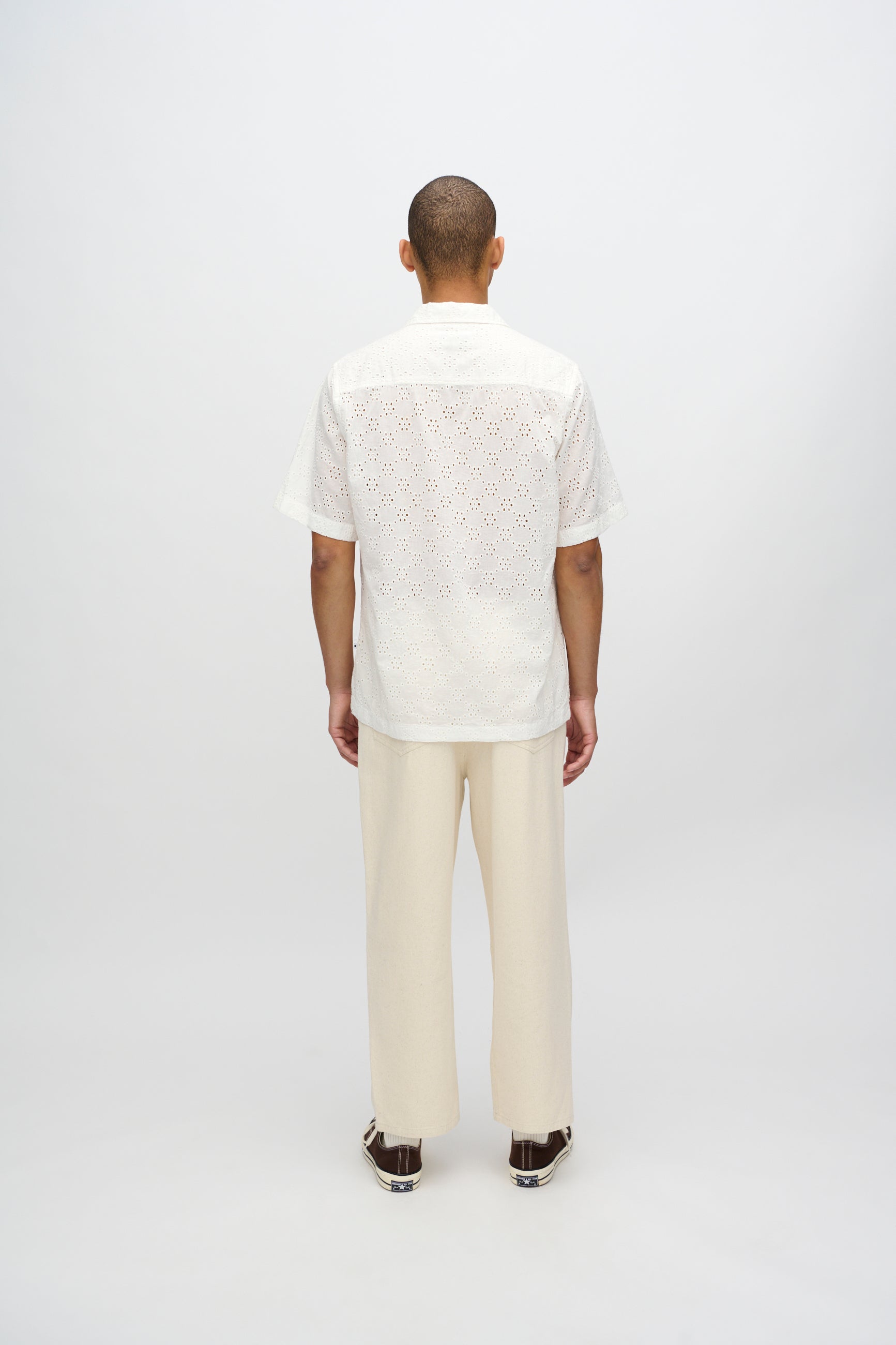 minimum male Hayden afslappet kortærmet skjorte i broderi anglaise 4295 Short Sleeved Shirt 0608 Coco Milk