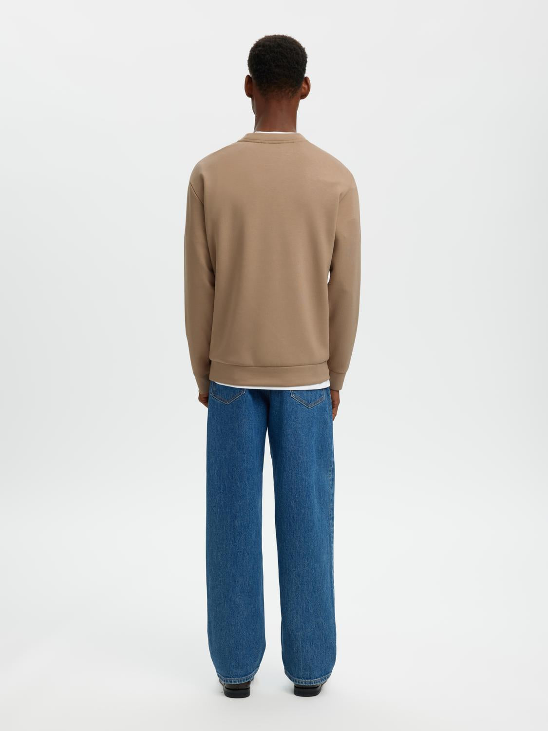 Sweatshirts - Slhemanuel Soft Crew Neck Sweat Noos -  - Hr Ravn