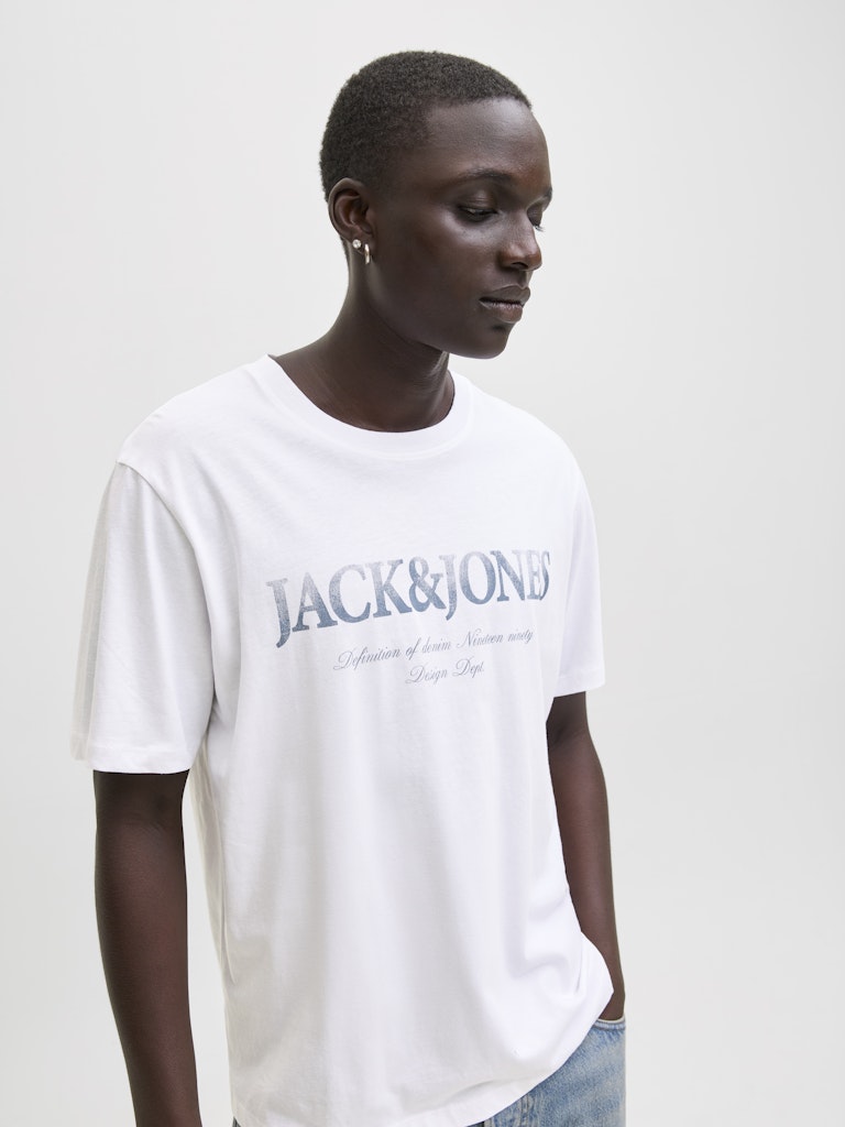 JJDEVIN DAYTONA PRINT TEE SS CREW LN