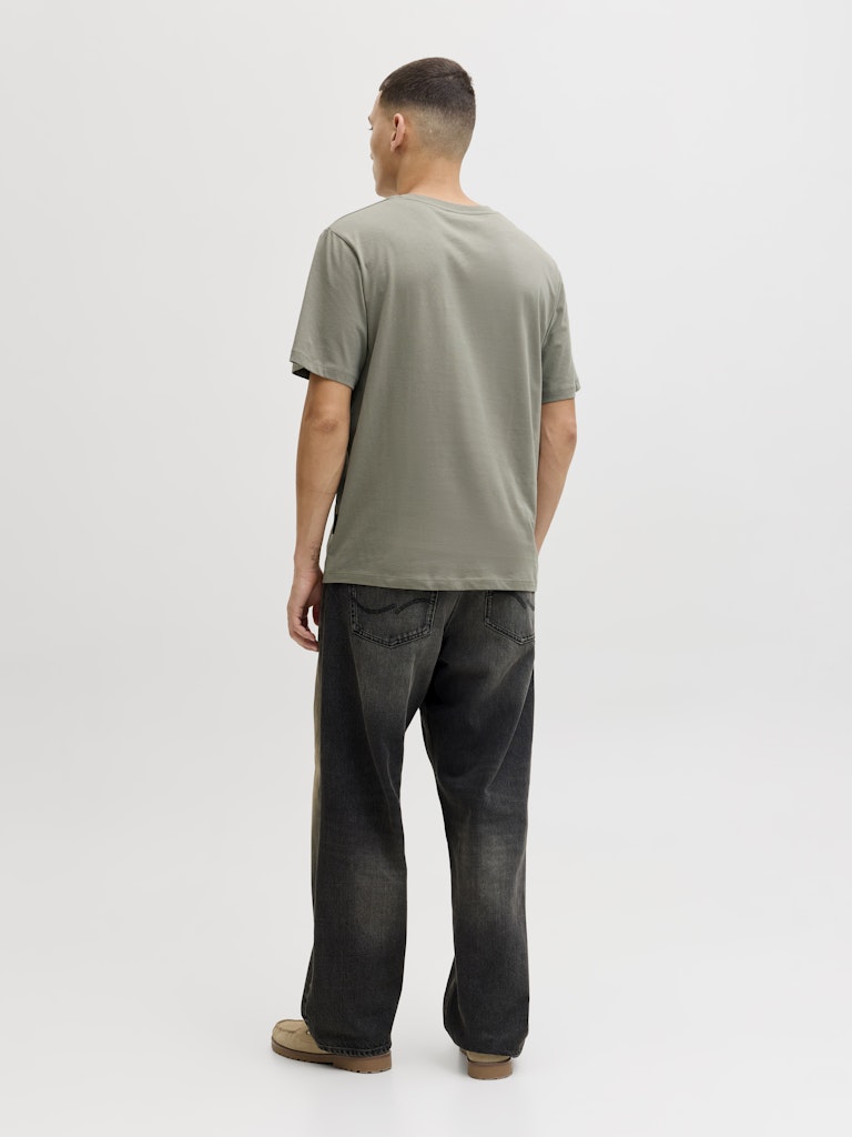 JJDEVIN DAYTONA PRINT TEE SS CREW LN