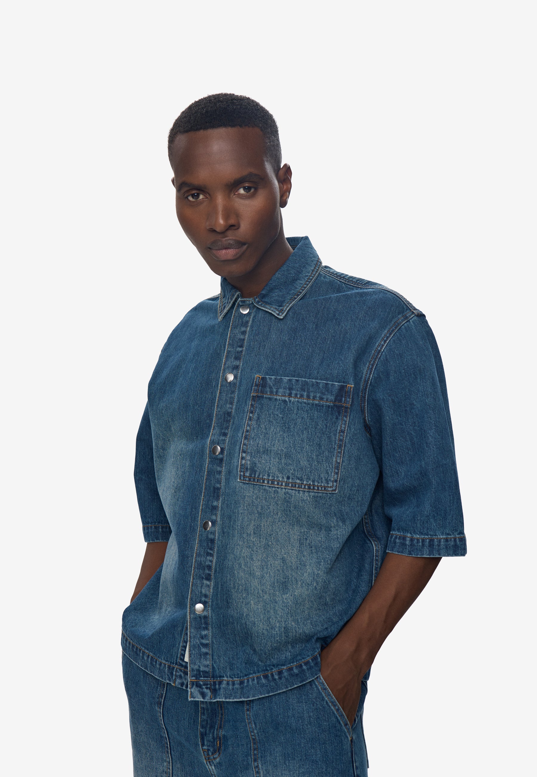 minimum male Jamie ovz ss shirt 2461 Short Sleeved Shirt 1002 Medium Blue