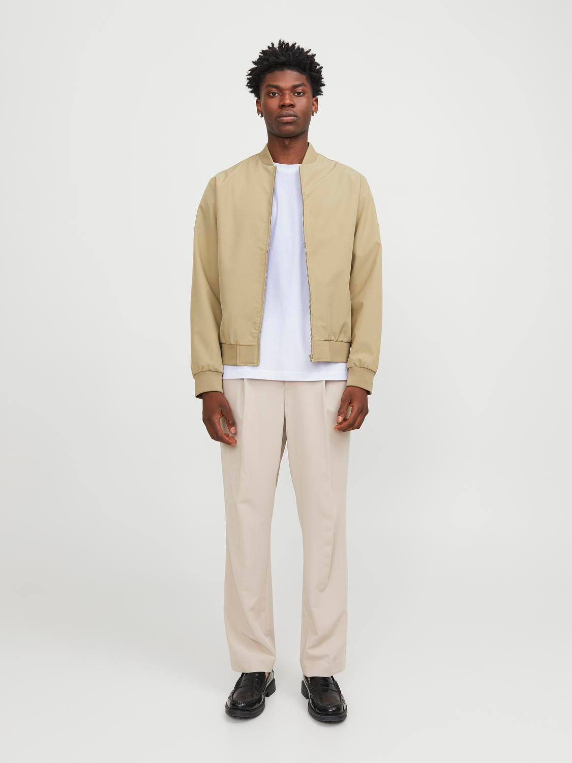 T-shirts - Jjeurban Edge Studio Tee Ss O-Neck Noos -  - Hr Ravn