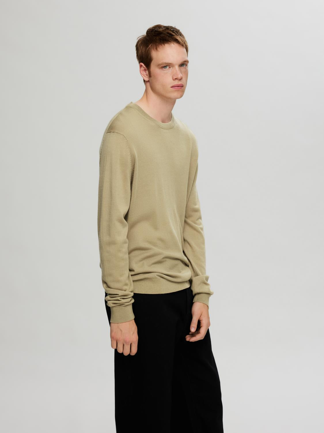 Slhtray Ls Knit Merino Crew Neck Noos