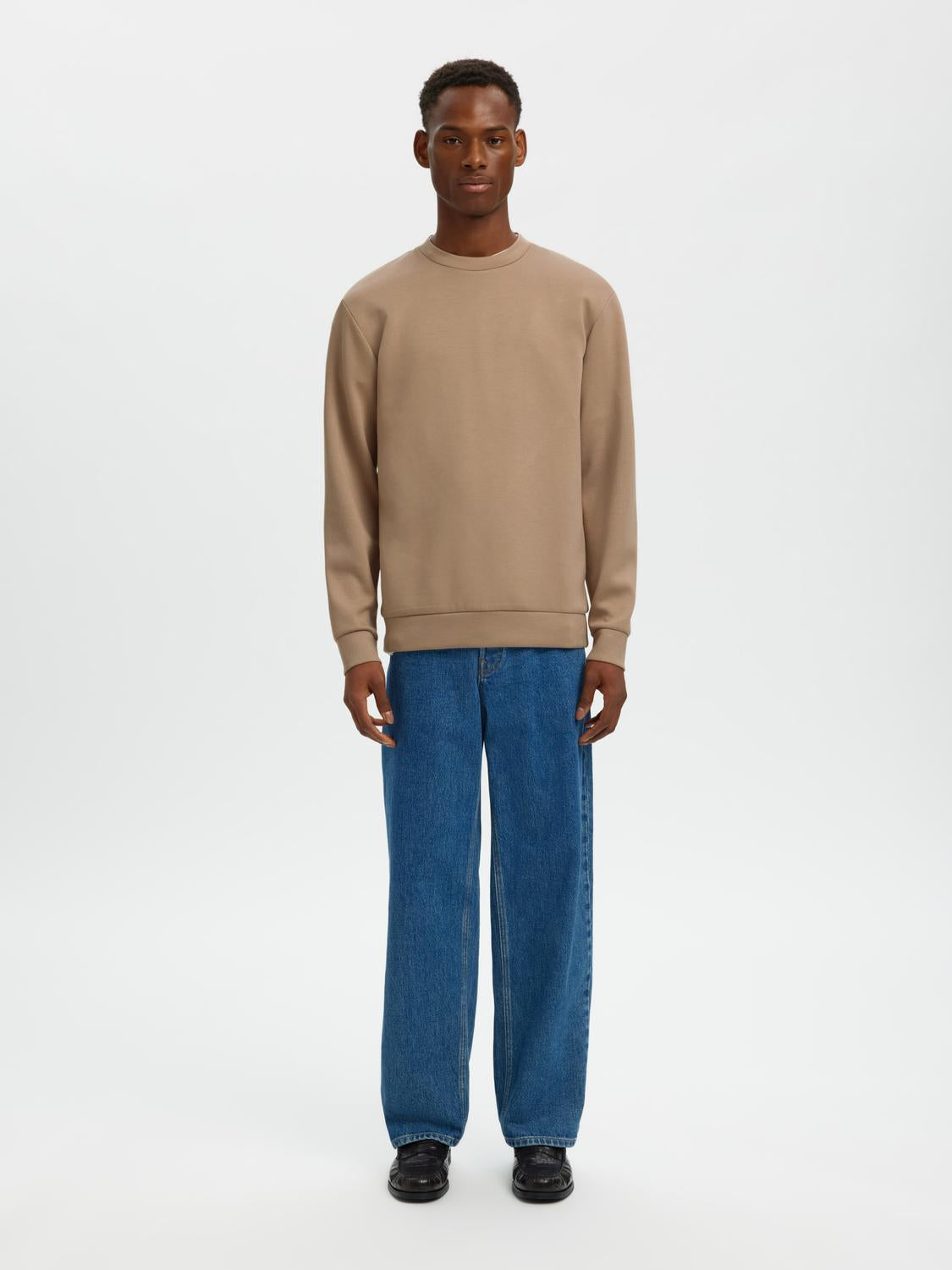 Sweatshirts - Slhemanuel Soft Crew Neck Sweat Noos -  - Hr Ravn