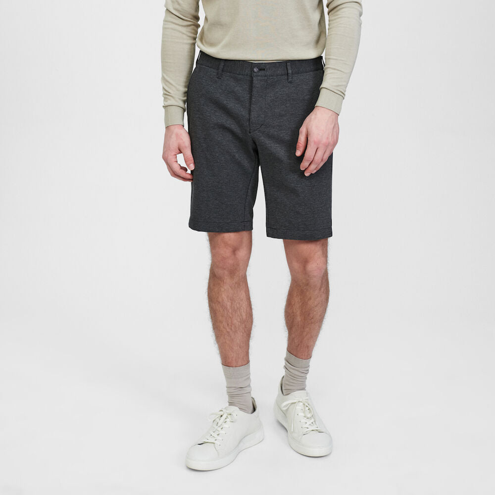 Extreme Flexibility Shorts i Slim Fit